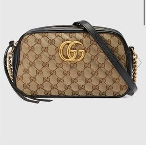 Authentic GUCCI
Monogram Matelasse Diagonal Small GG Marmont Chain Shoulder Bag